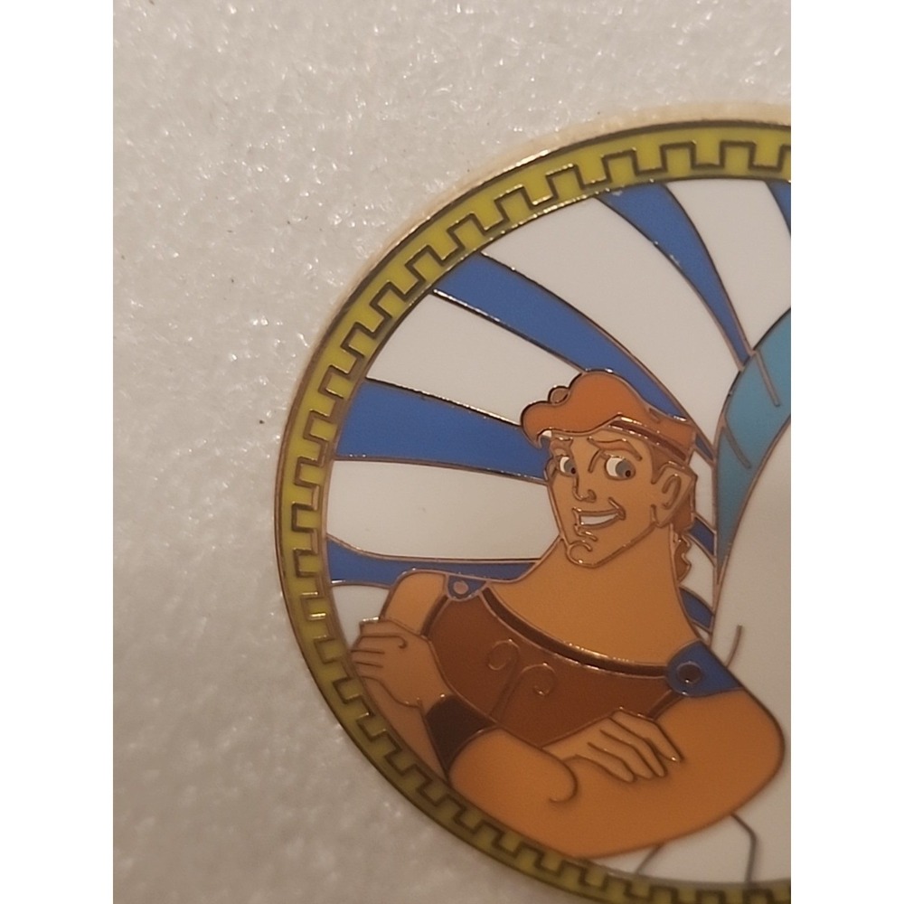 Disney Pin Hercules Pegasus Winged Horse Round Circular Artist Proof AP 140261 - Picture 3 of 6